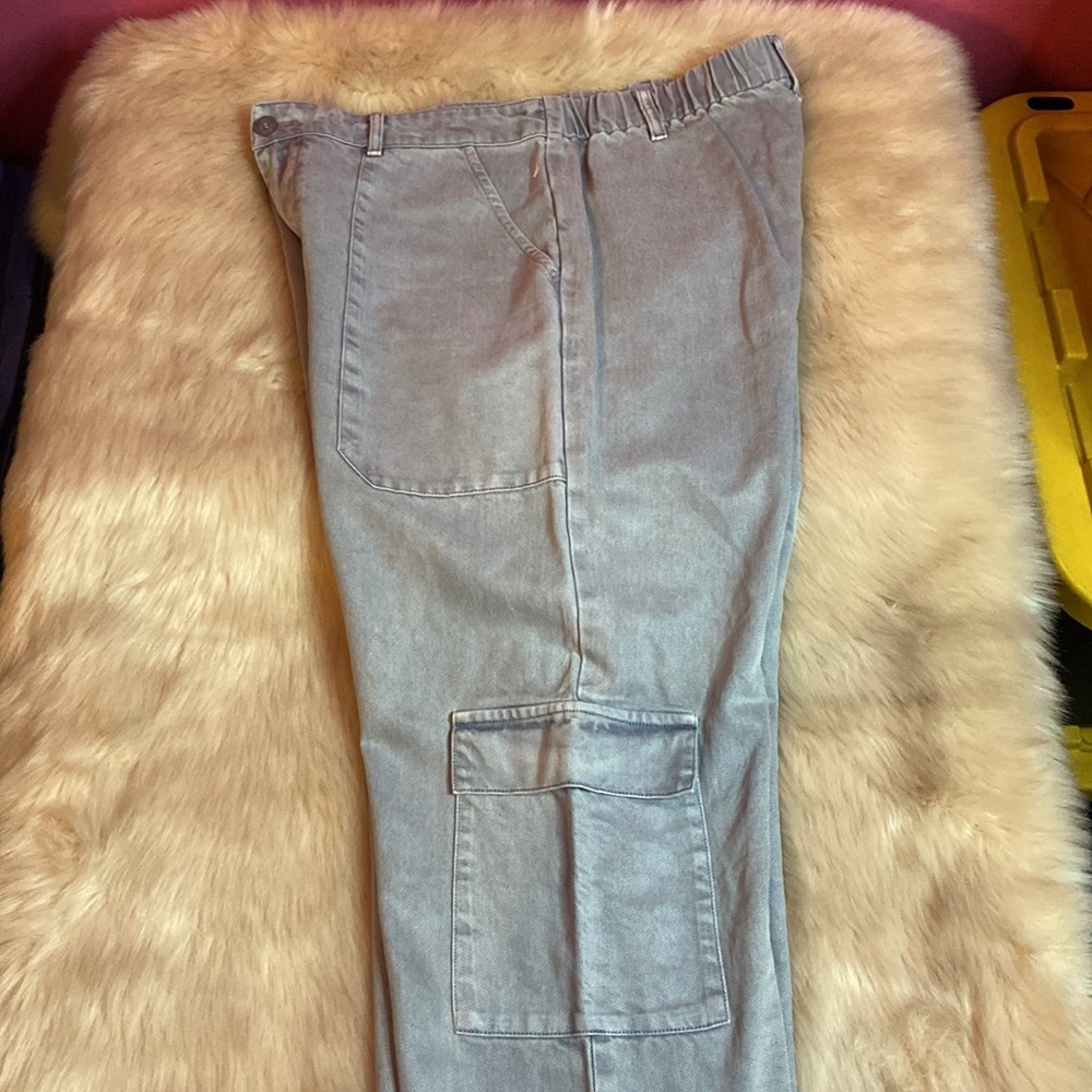 YGByiung fabulous & broke sz M - Picture 11 of 11